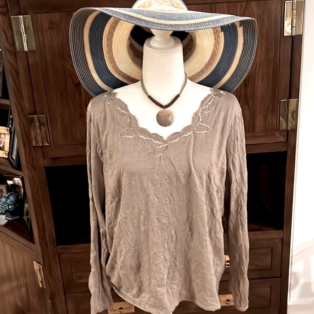 J.Jill Textured long Sleeve Top